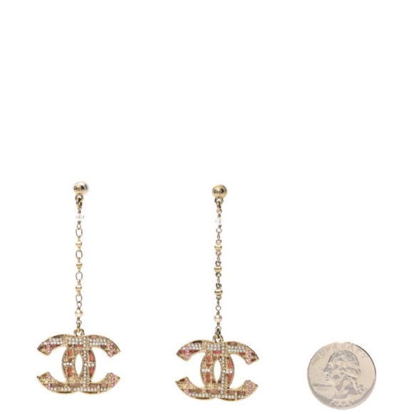 CHANEL 
Pearl Crystal CC Tweed Drop Earrings Gold Pink Pearly White - Picture 2 of 7